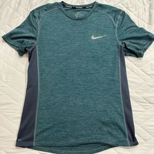 Nike Dri-fit T-shirt